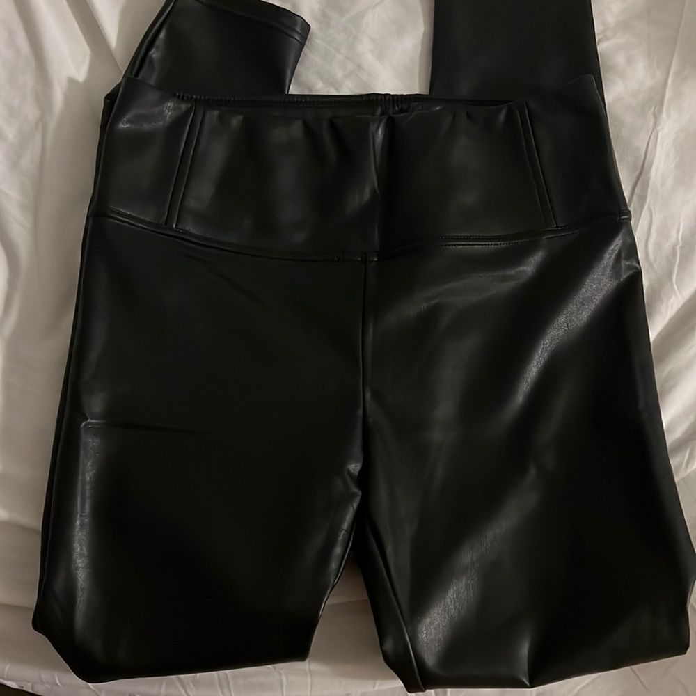 Womens black leather spanks (leggings)